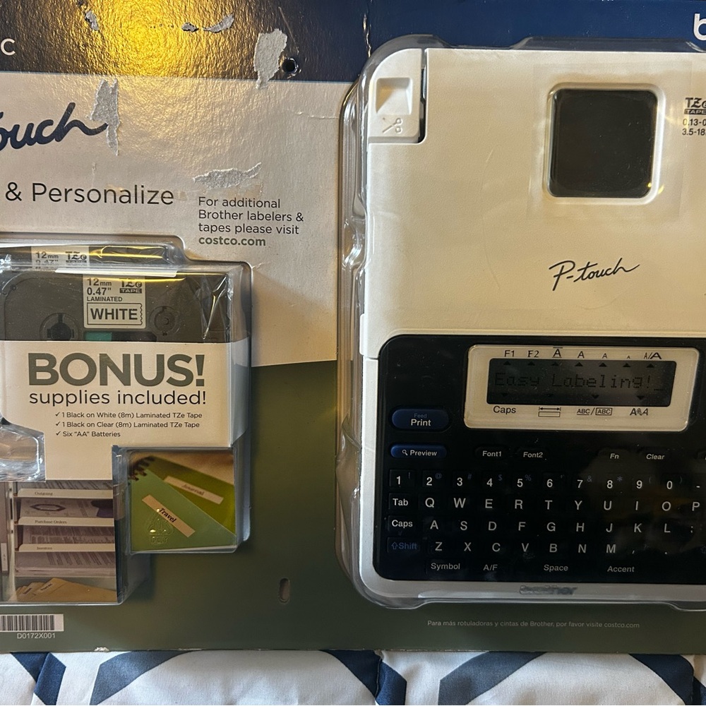 Brother P-touch Label Maker - White and Black